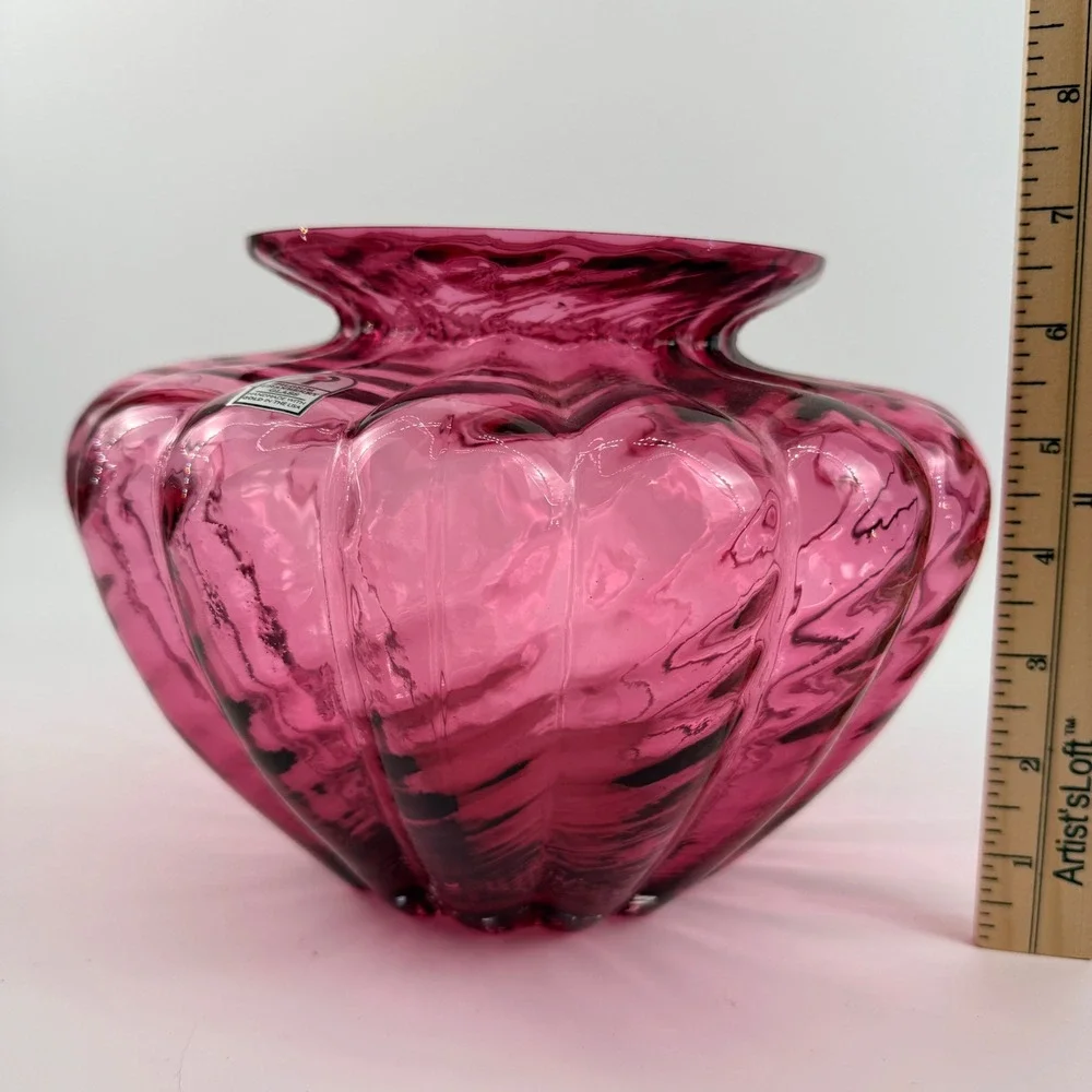 Pilgrim Cranberry Glass Hand Blown Ribbed Art Glass Vase Large Label USA